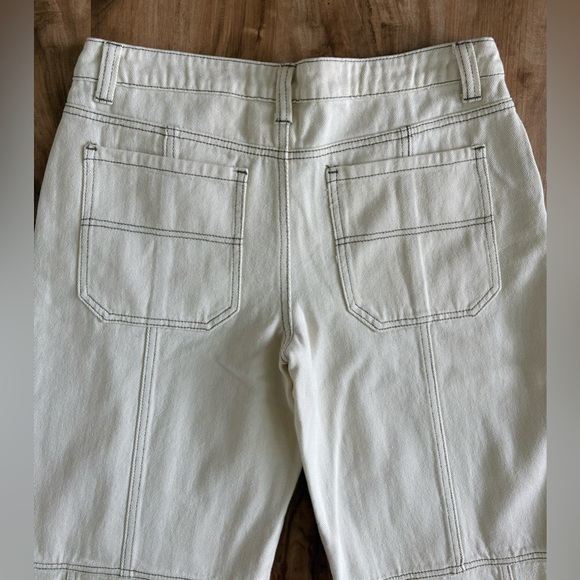 NWOT - Edikted Contrast Stitch Low Rise Jeans in Cream - Size L - Picture 5 of 9